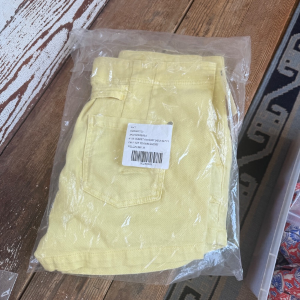 NWT Anthropologie Pilcro The Kit Regenerative Cotton Shorts Yellow 31 - Picture 5 of 5